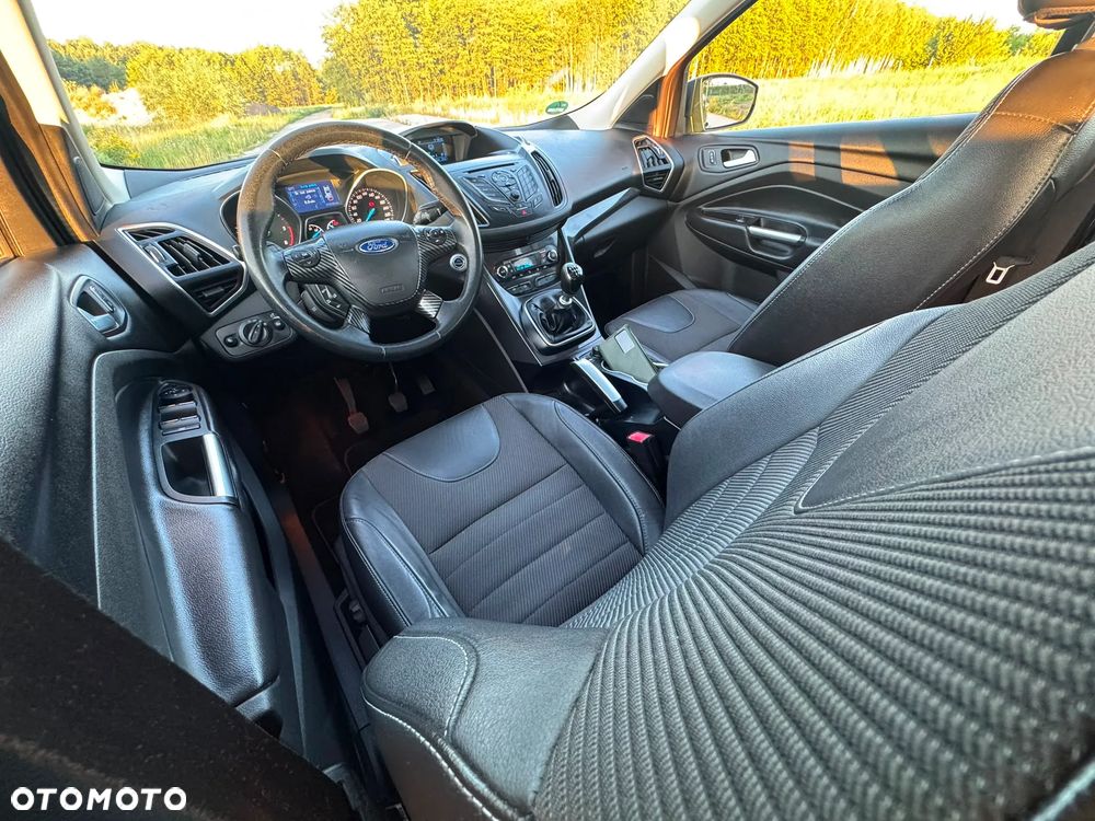 Ford Kuga 2.0 TDCi 4x4 Titanium - 8