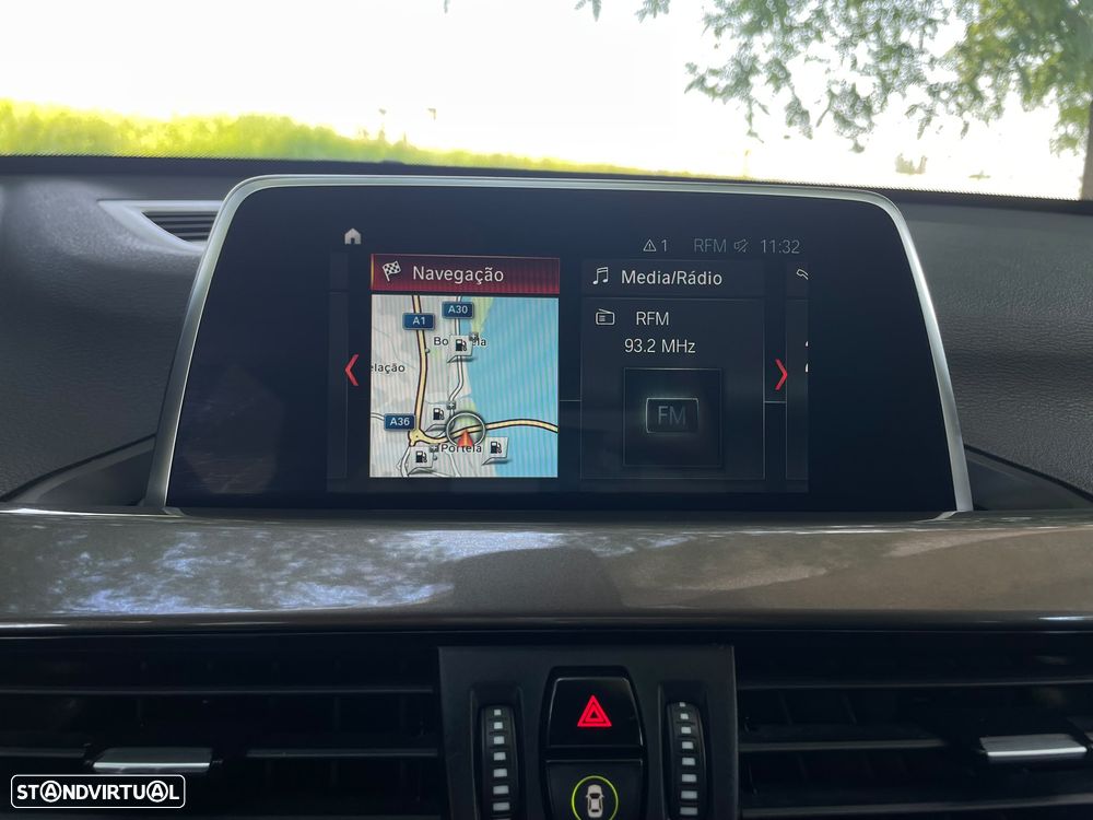 BMW X1 16 d sDrive Line Sport Auto - 12
