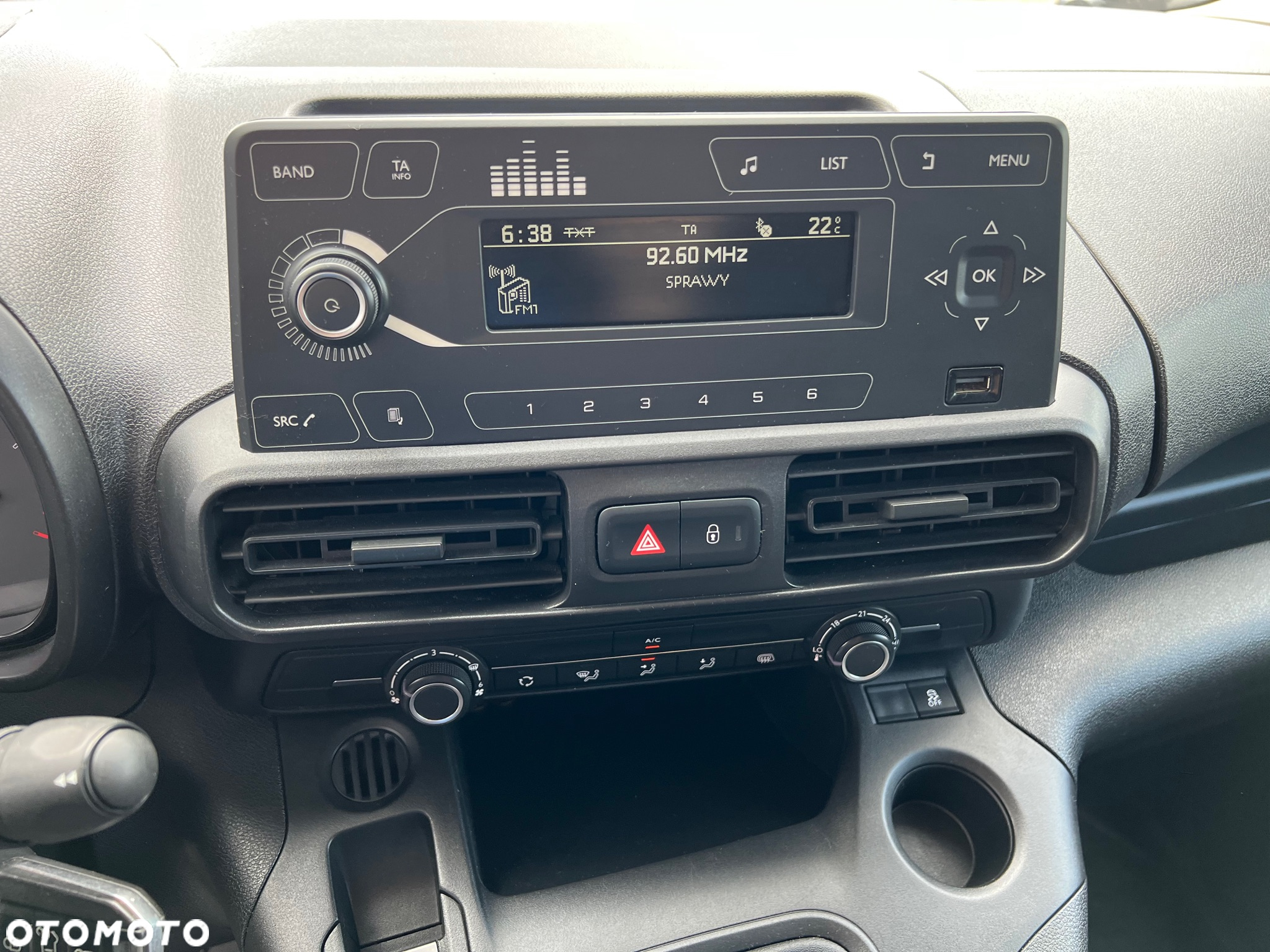 Citroën BERLINGO - 10