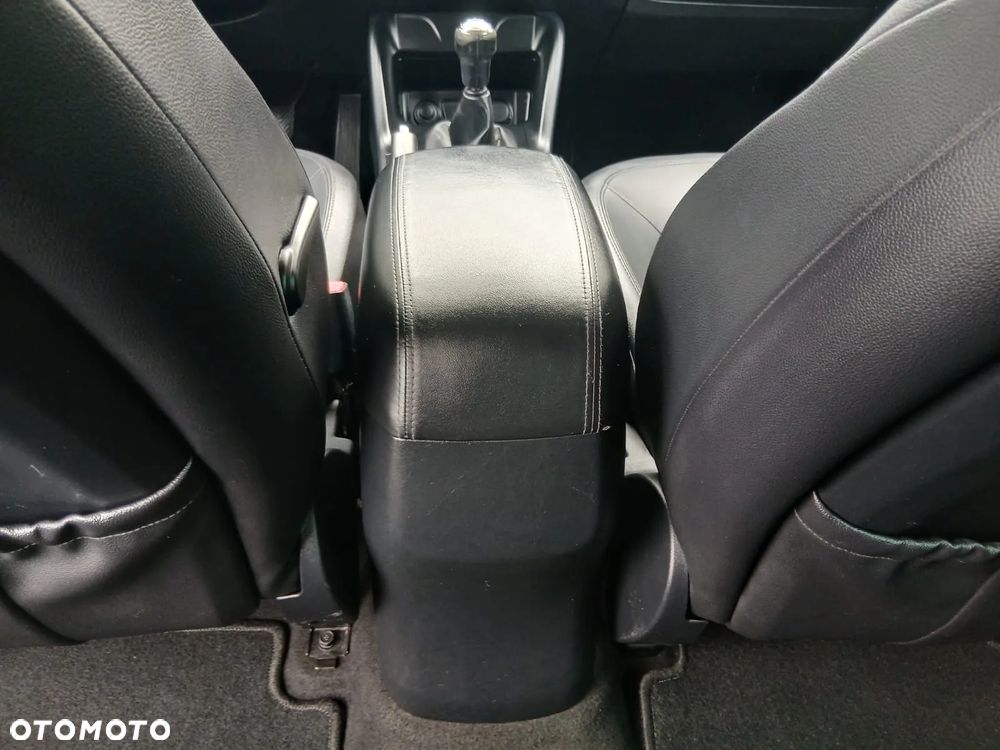 Hyundai ix35 2.0 Comfort 2WD - 32