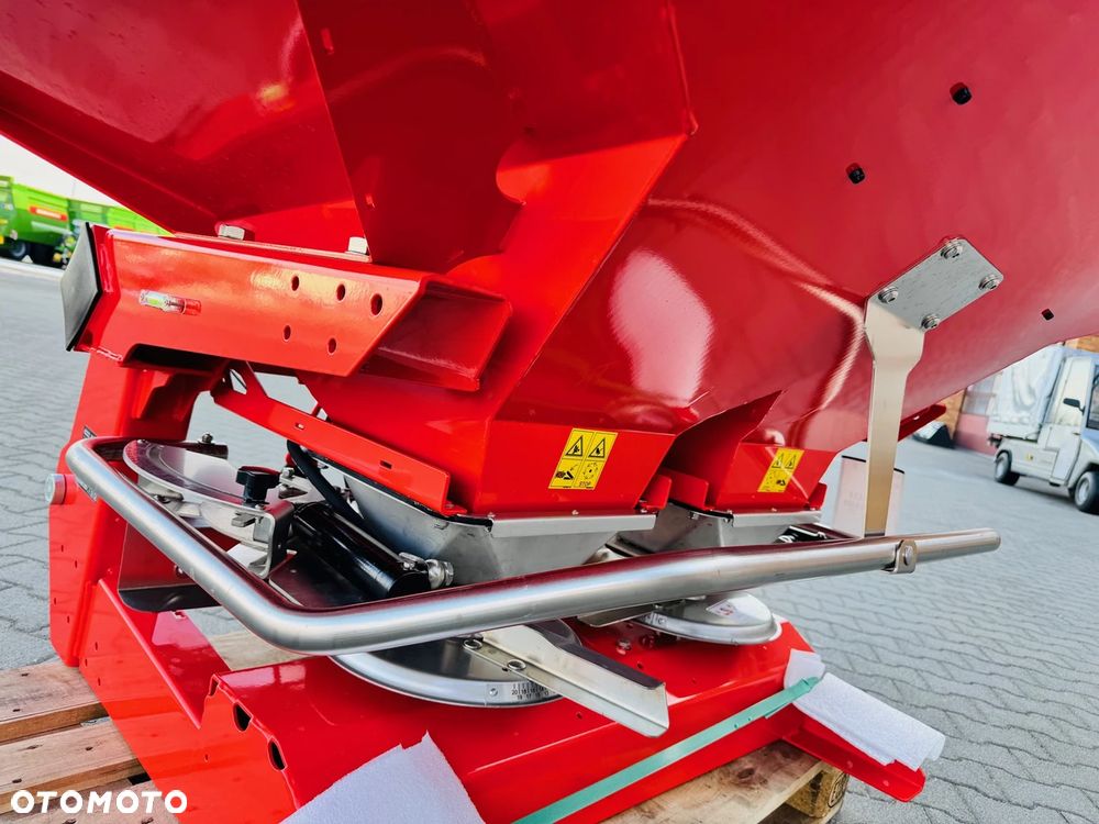 Maschio Gaspardo Precyzyjny, zawieszany rozsiewacz nawozów PRIMO SM 209 dostępny od ręki - 10