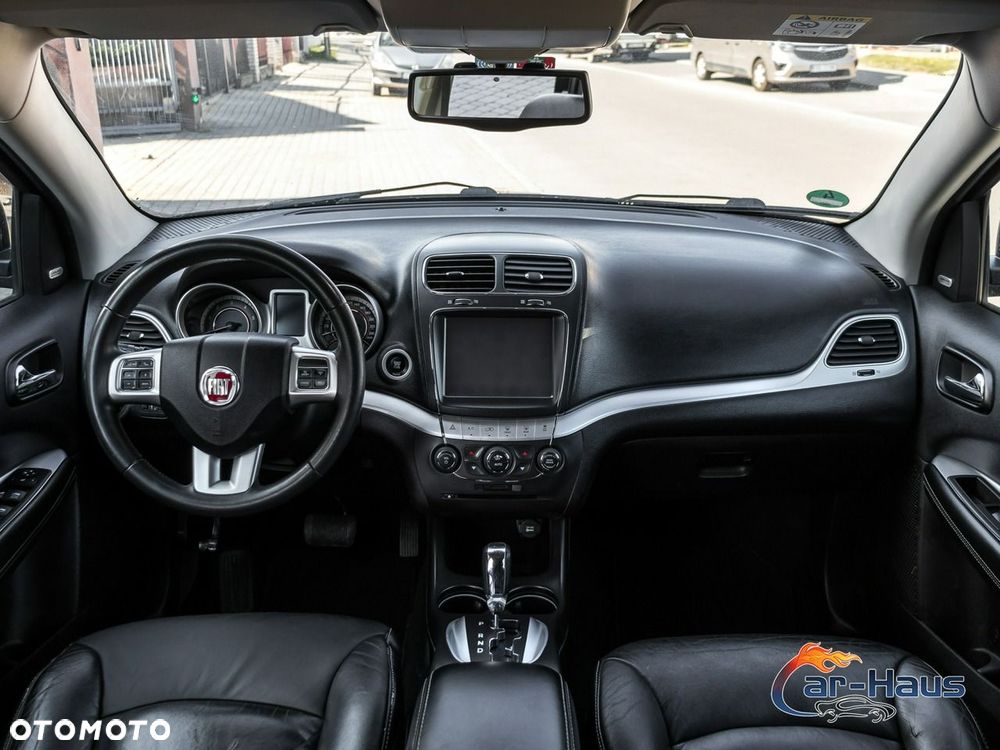 Fiat Freemont 2.0 Multijet Black Code AWD - 24
