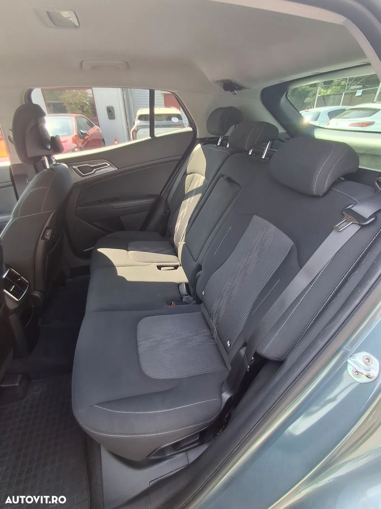 Kia Sportage 1.6 T-GDI 6MT 4x2 Style - 11