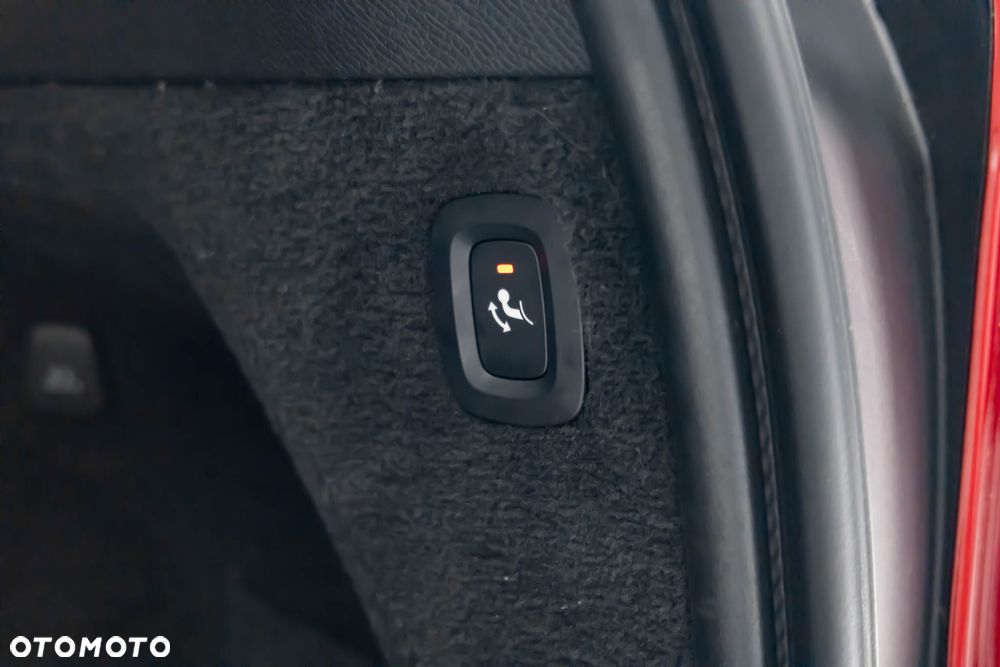 Volvo XC 90 B5 D AWD Geartronic RDesign - 40