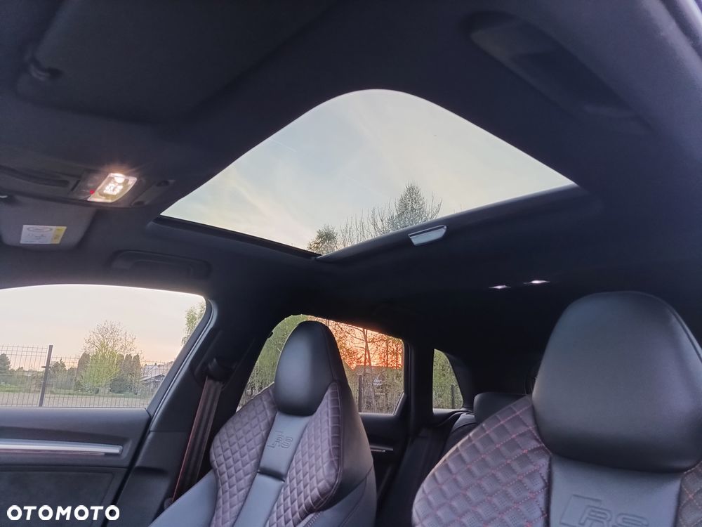 Audi RS3 Sportback - 35