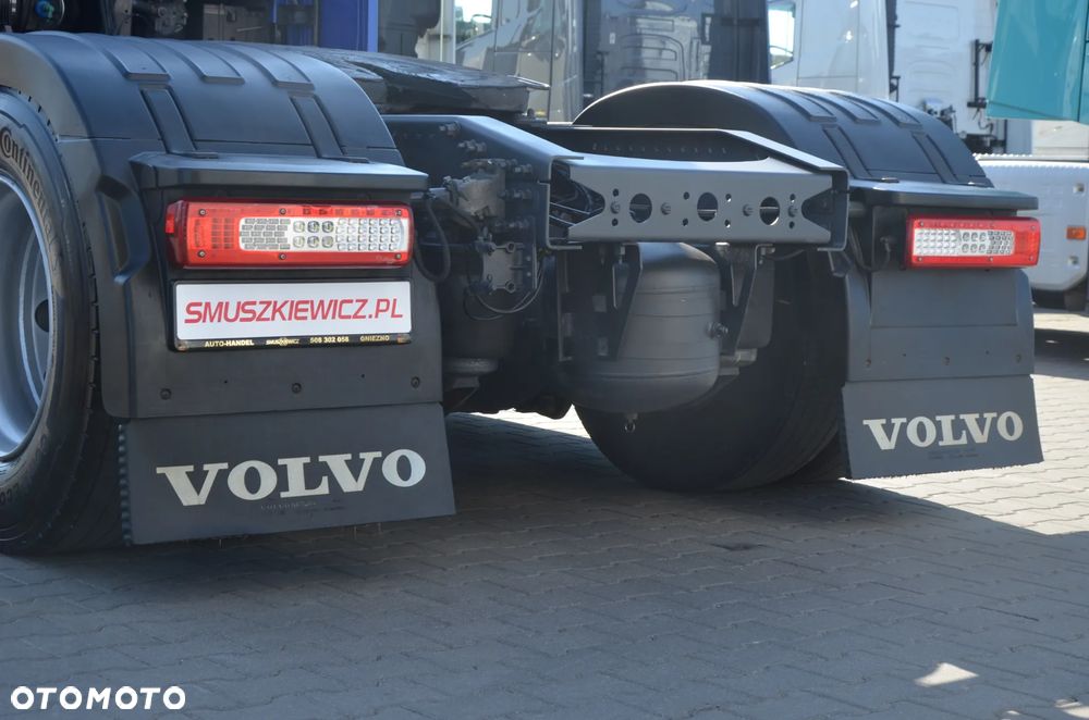 Volvo FH 500 XL / PEŁEN ADR ! / KLIMA P. / SKÓRY / XENON / LED / ACC / NAVI / WAGA / TUNER TV / 9950 - 9