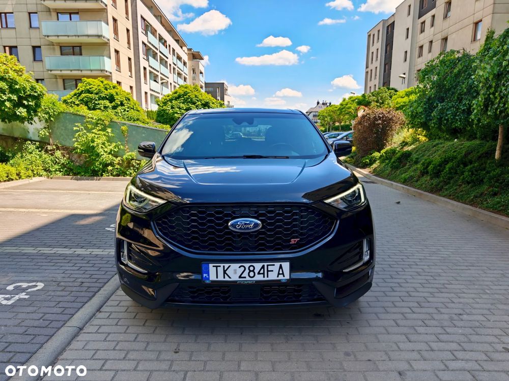 Ford Edge - 1