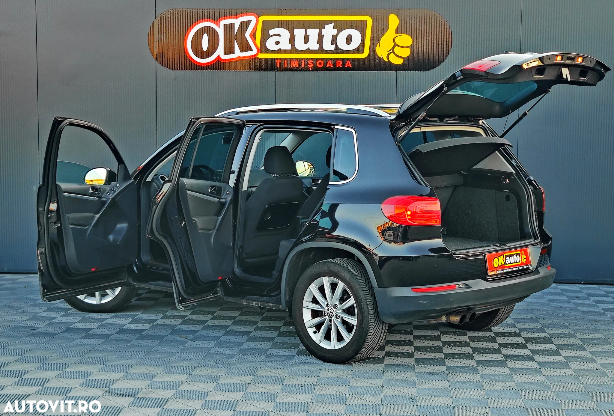 Volkswagen Tiguan - 24