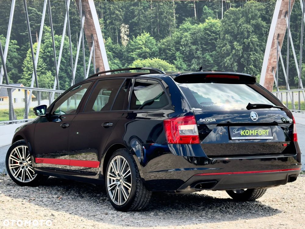 Skoda Octavia 2.0 TSI RS 230 - 11