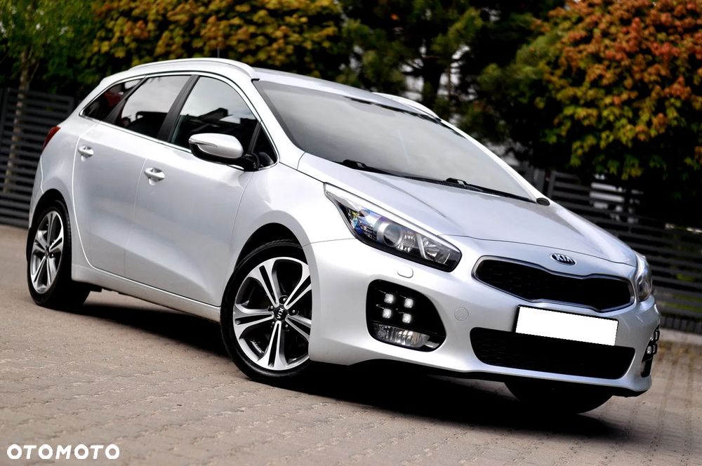 Kia Ceed 1.6 CRDi 136 ISG GT Line - 8