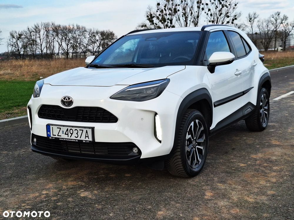 Toyota Yaris Cross 130 1.5 VVT-i Team Deutschland - 28