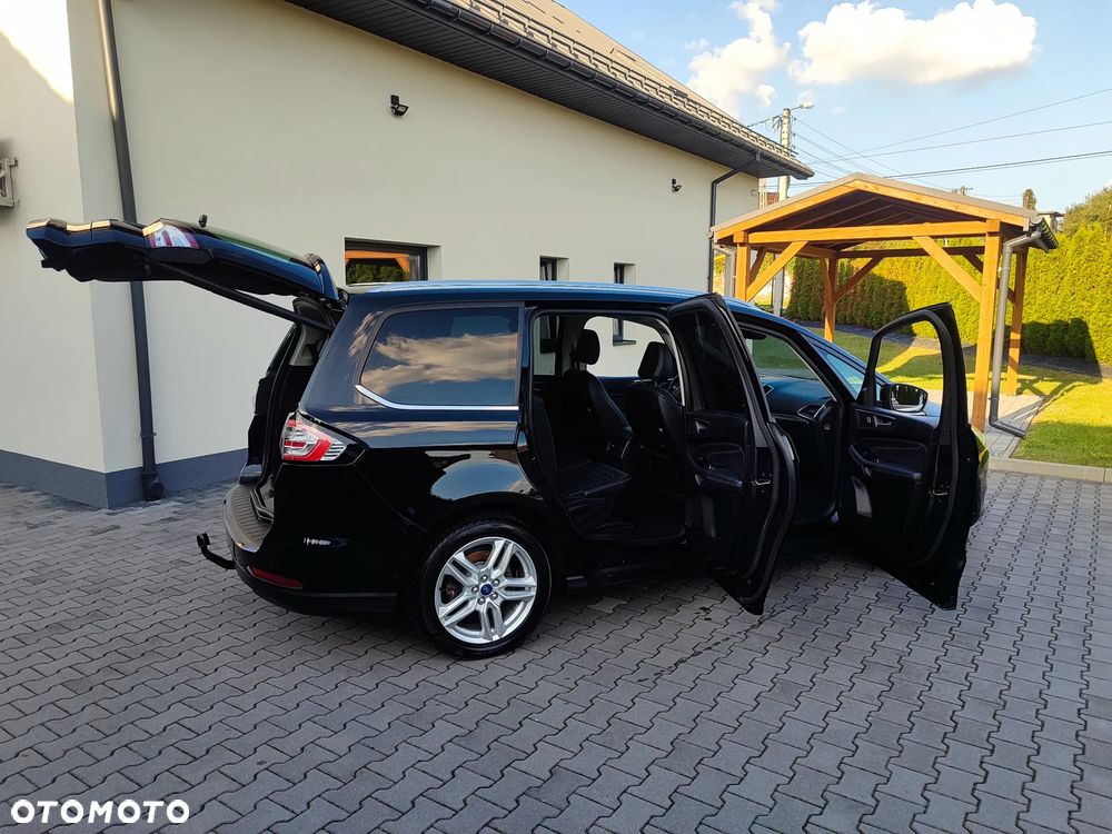 Ford Galaxy 2.0 EcoBlue Titanium - 24