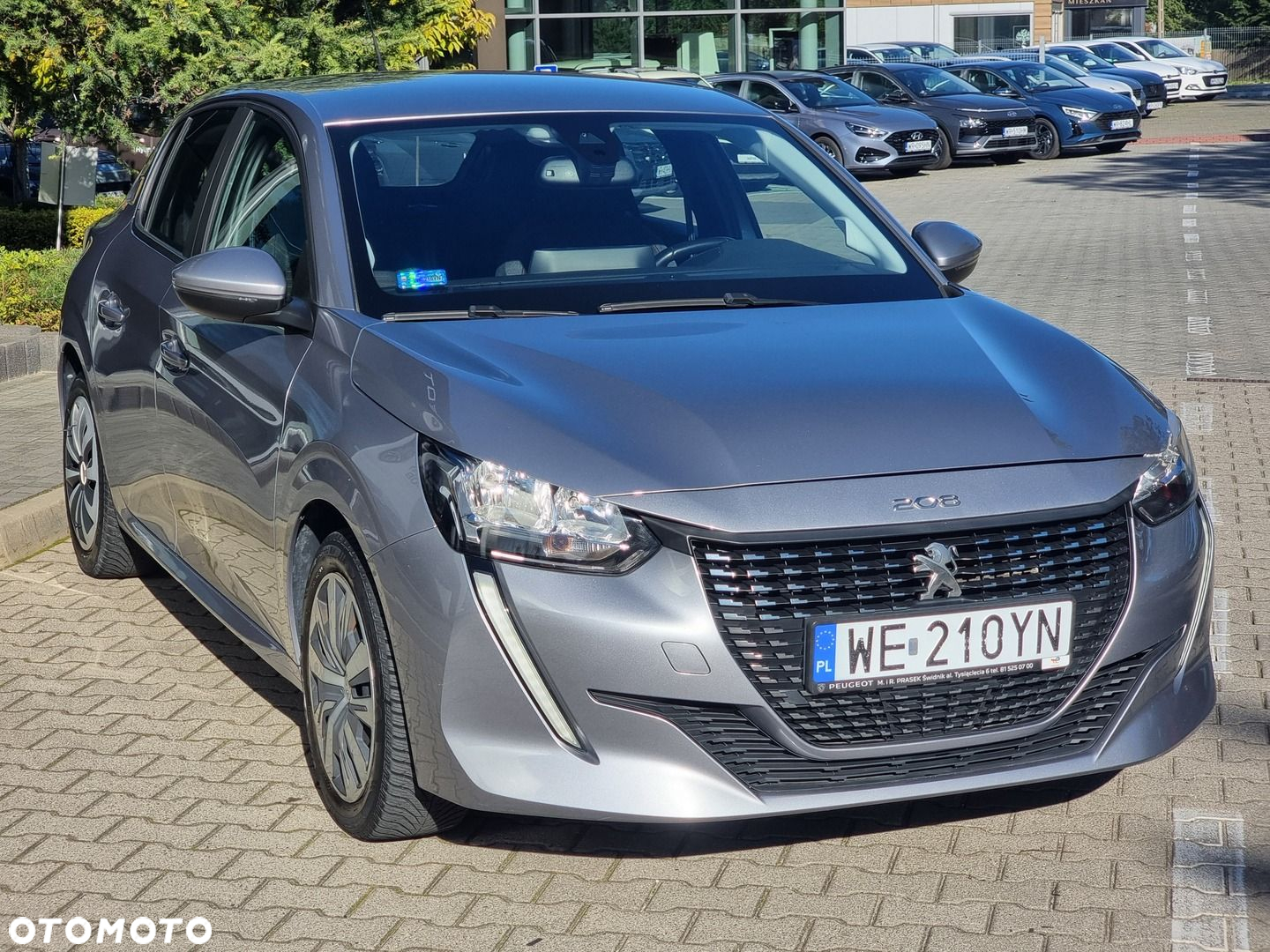 Peugeot 208 - 6