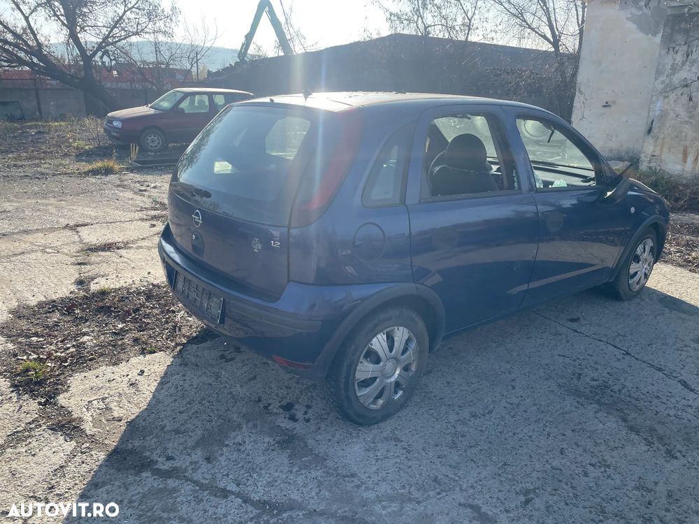 Dezmembrez Opel Corsa C 1.2 16V Ecotec 75CP facelift 2003 - 5