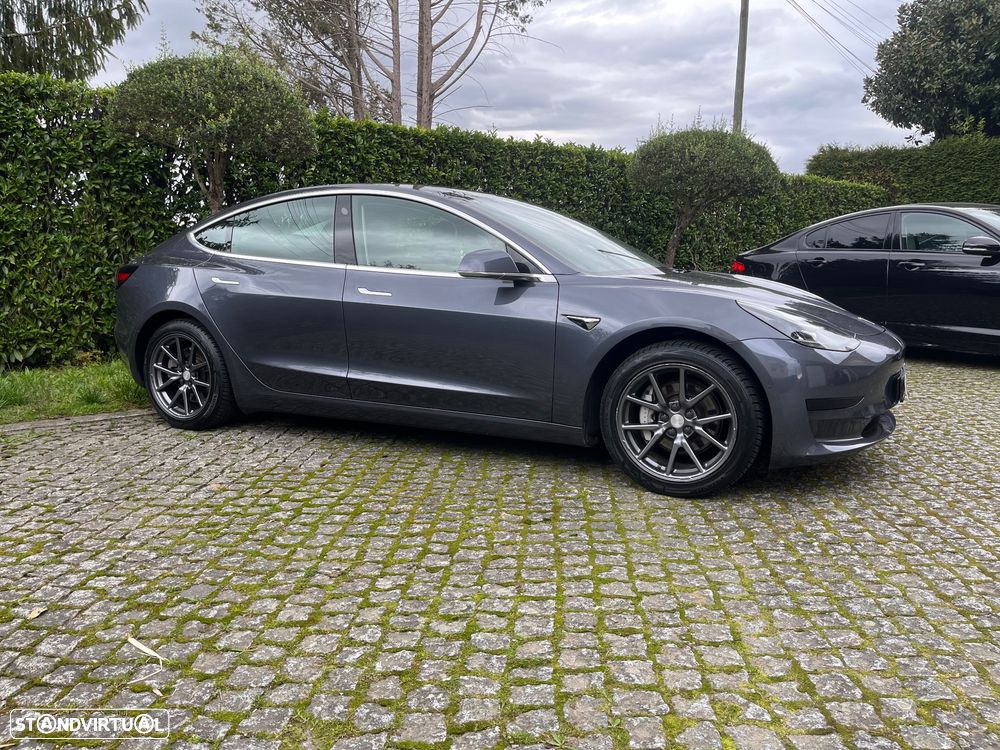 Tesla Model 3 Standard RWD - 22