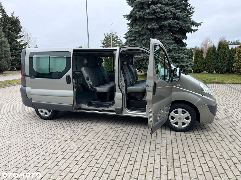 Renault Trafic L1H1 Passenger Lux - 5