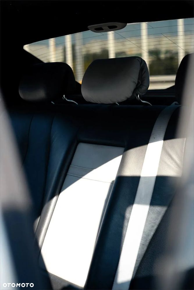 Mercedes-Benz Klasa S 320 CDI - 25