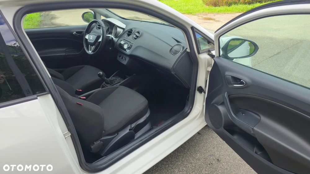 Seat Ibiza SC 1.4 16V Sport - 17
