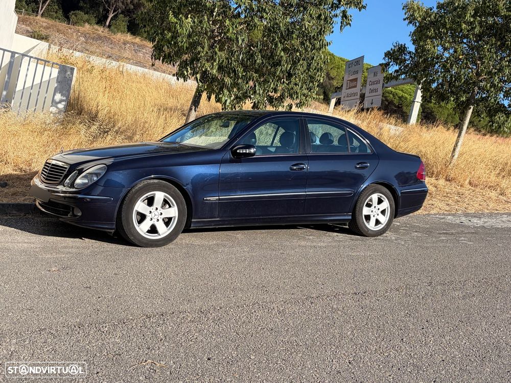 Mercedes-Benz E 220 CDI Avantgarde Aut. - 1