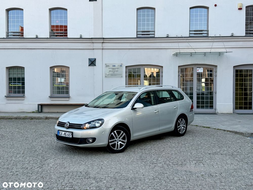 Volkswagen Golf - 1