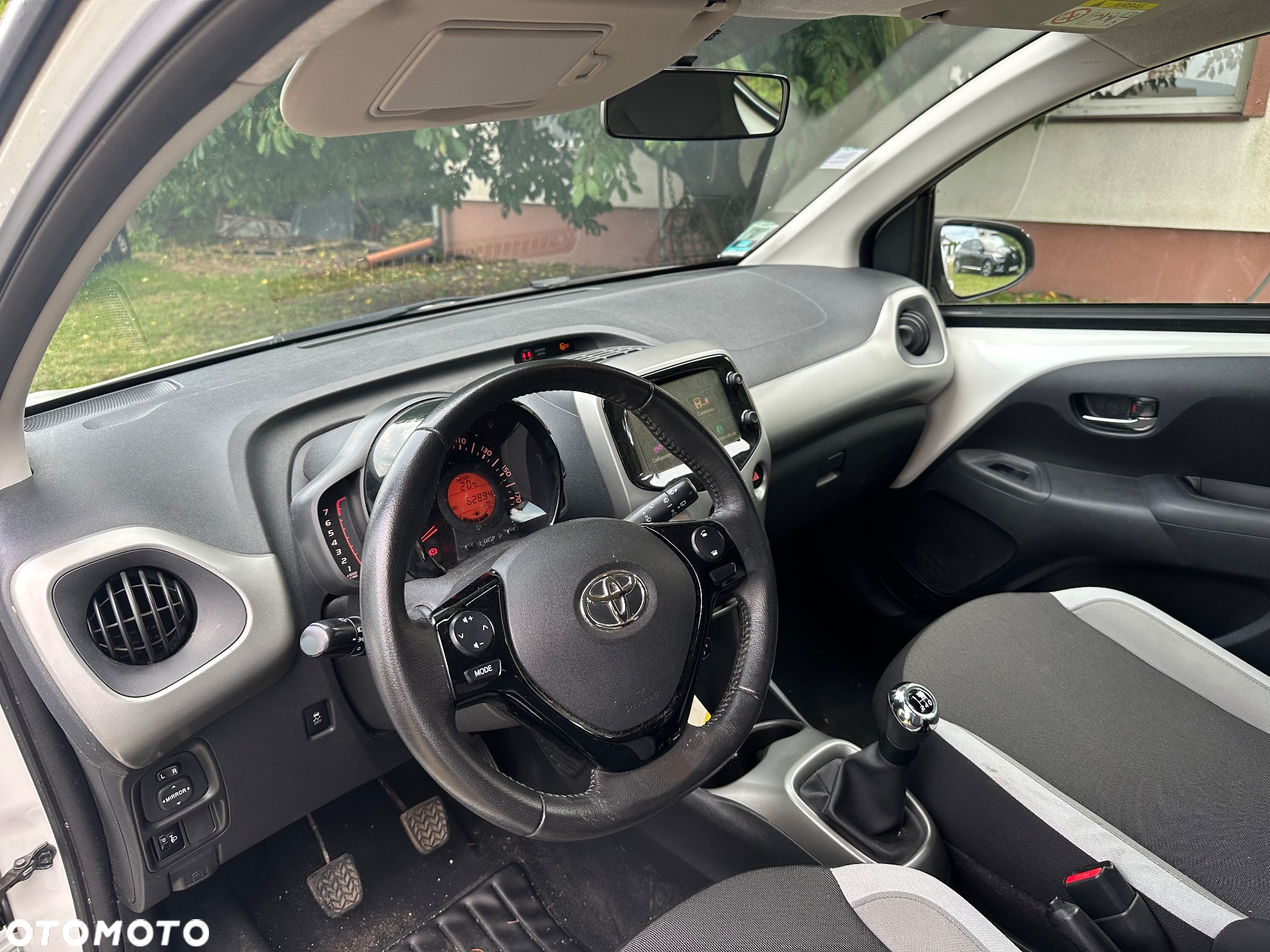 Toyota Aygo 1.0 VVT-i JBL Edition - 10
