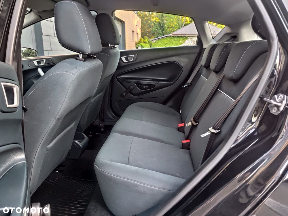Ford Fiesta 1.4 Trend EU5 - 16