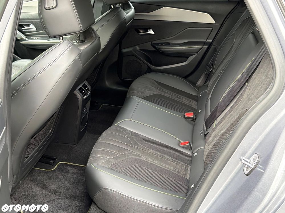 Peugeot 308 BlueHDi 130 EAT8 GT - 38