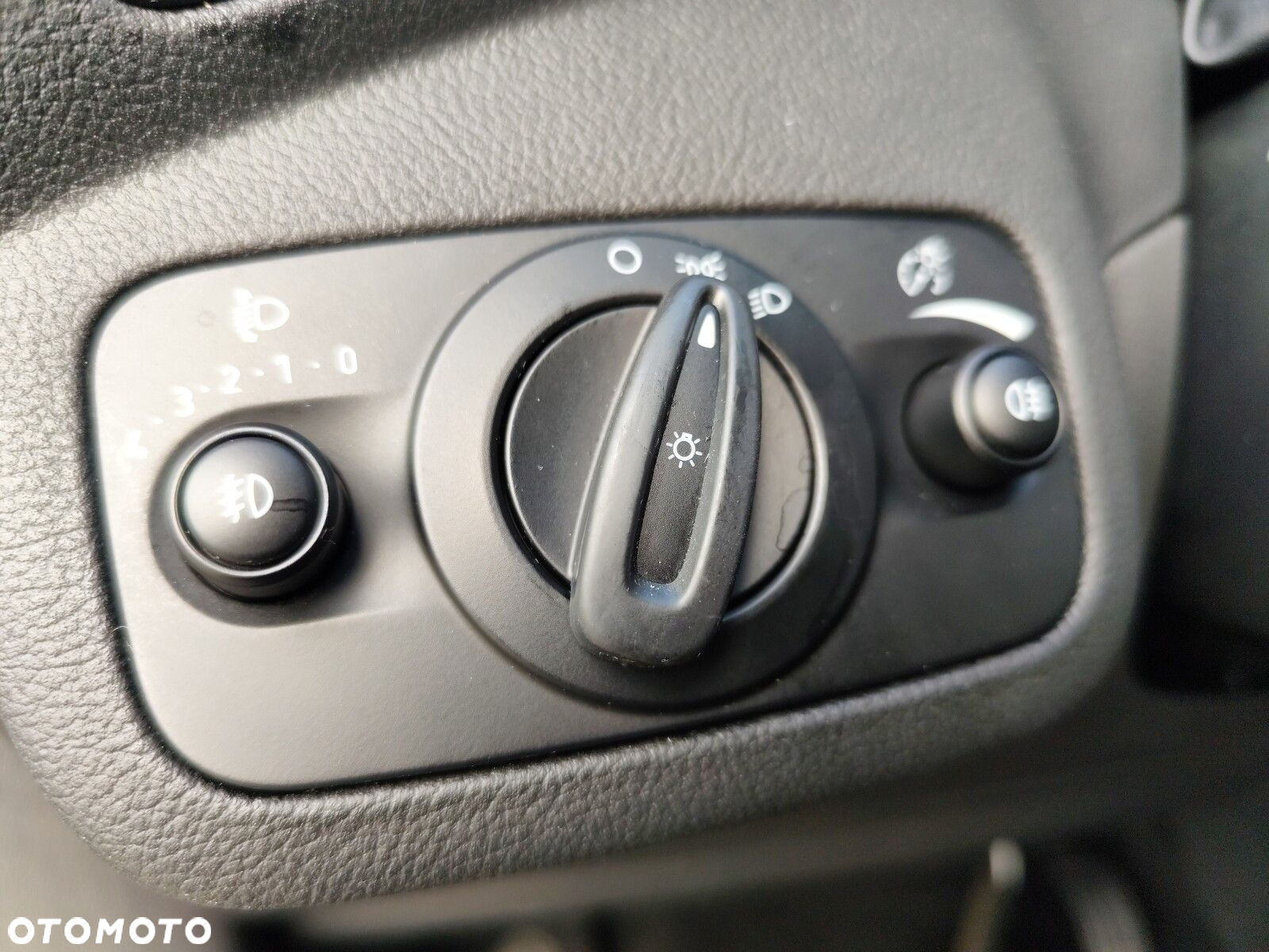 Ford C-MAX - 21