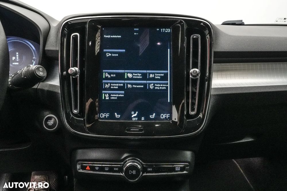 Volvo XC 40 Recharge T5 Twin Engine AT7 Inscription Expression - 23