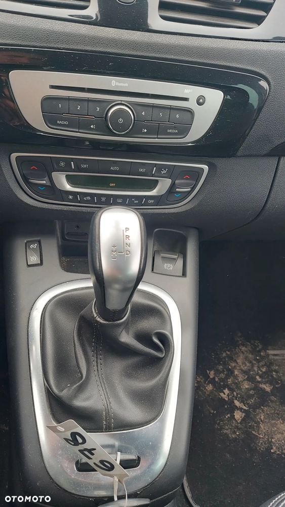 Renault Scenic - 15