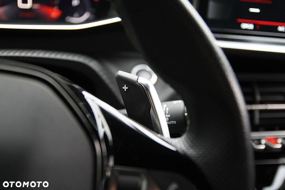 Peugeot 208 1.2 PureTech GT Pack S&S EAT8 - 29