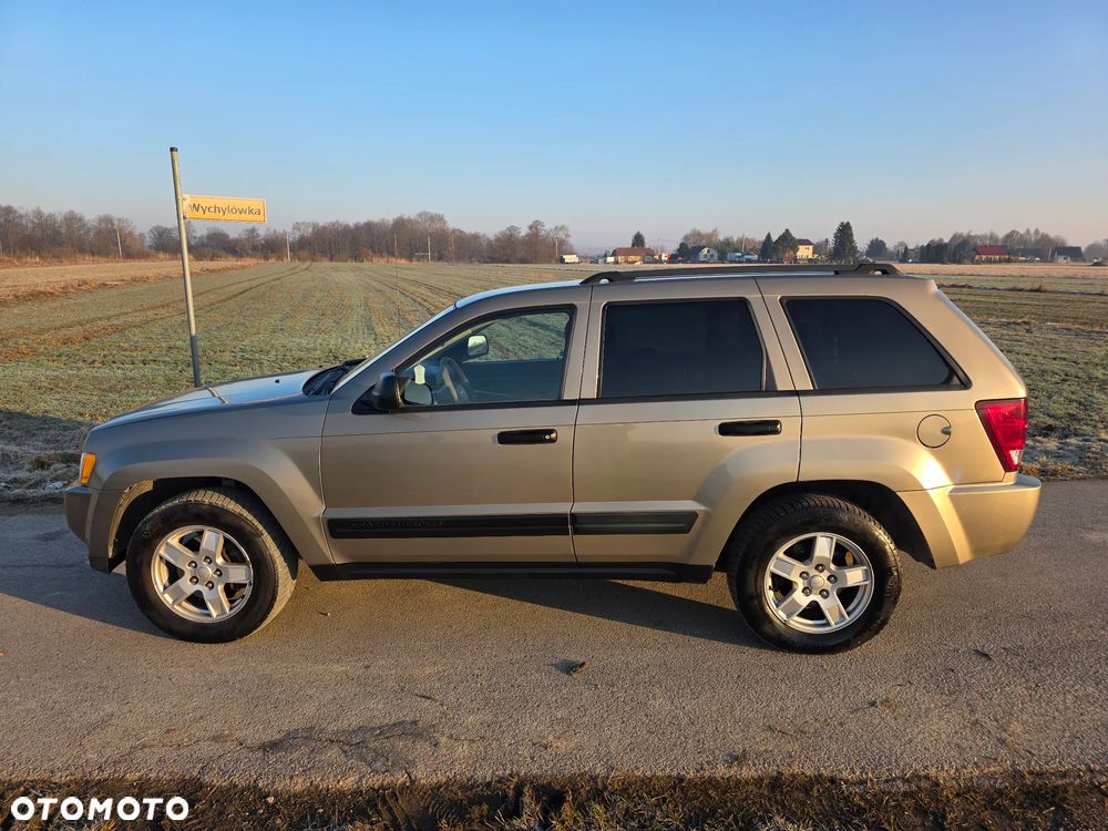 Jeep Grand Cherokee - 17