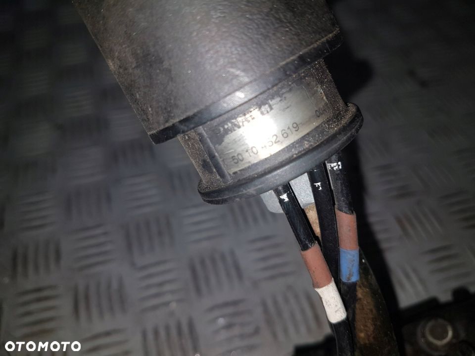 LEWAREK DŹWIGNIA ZMIANY BIEGÓW RENAULT MAGNUM 440 - 2