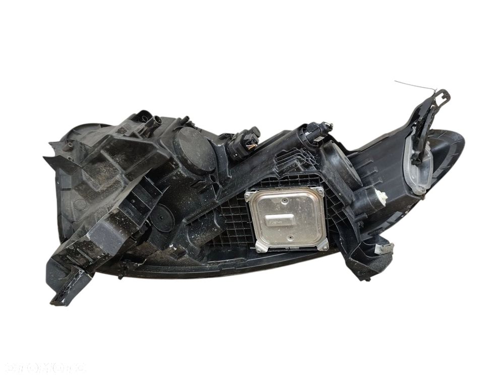 LAMPA PRAWY PRZÓD RENAULT KADJAR LIFT (2018-2022) 1.3 TCE 140KM 260104010R - 9