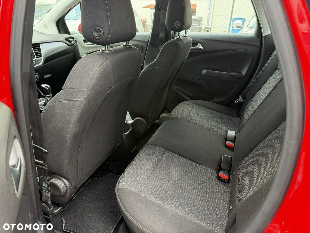Opel Crossland X - 34