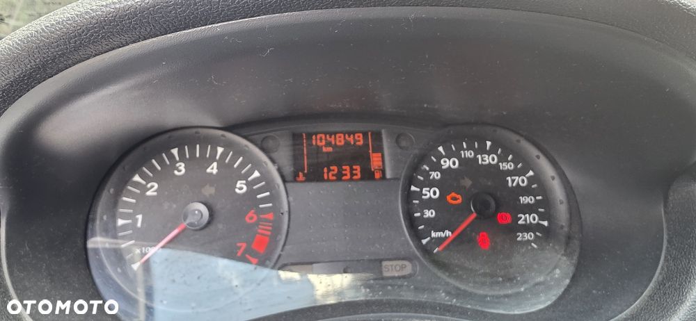 Renault Clio - 6