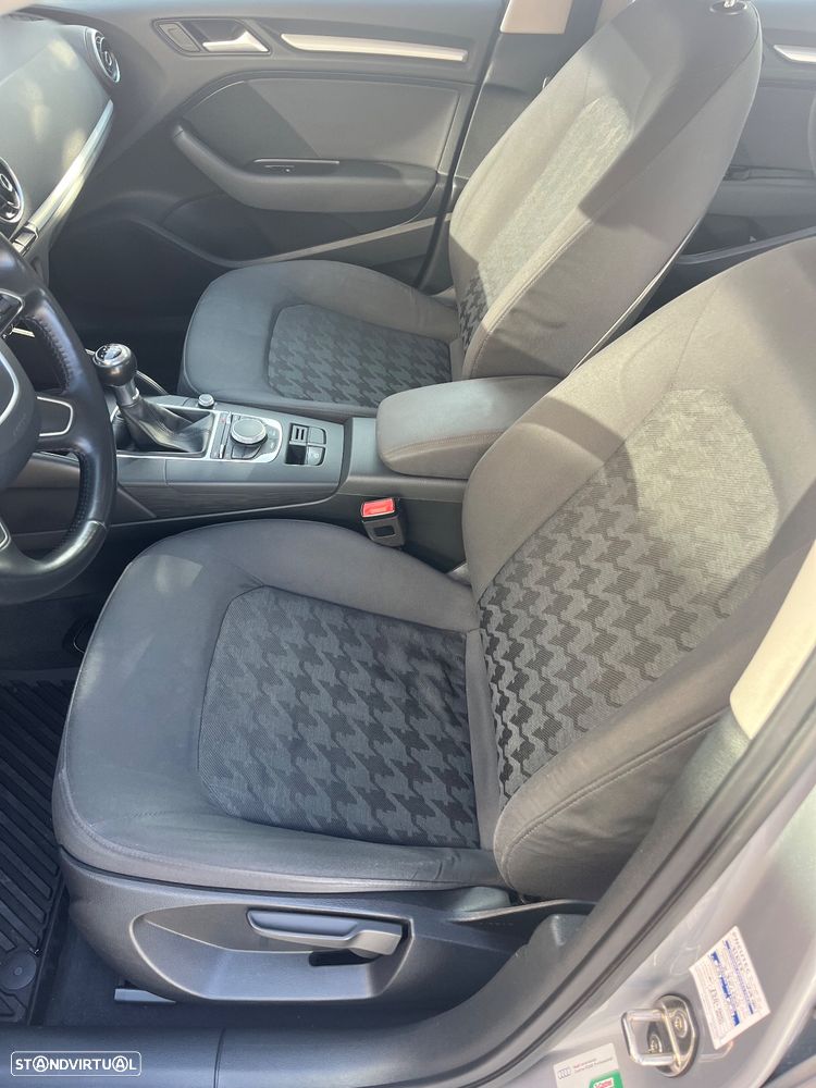 Audi A3 Sportback 1.6 TDI Advance - 15