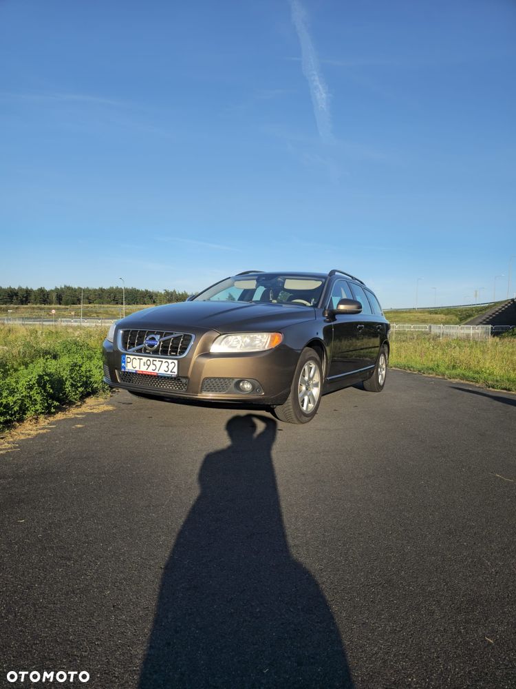 Volvo V70 D3 Edition - 1