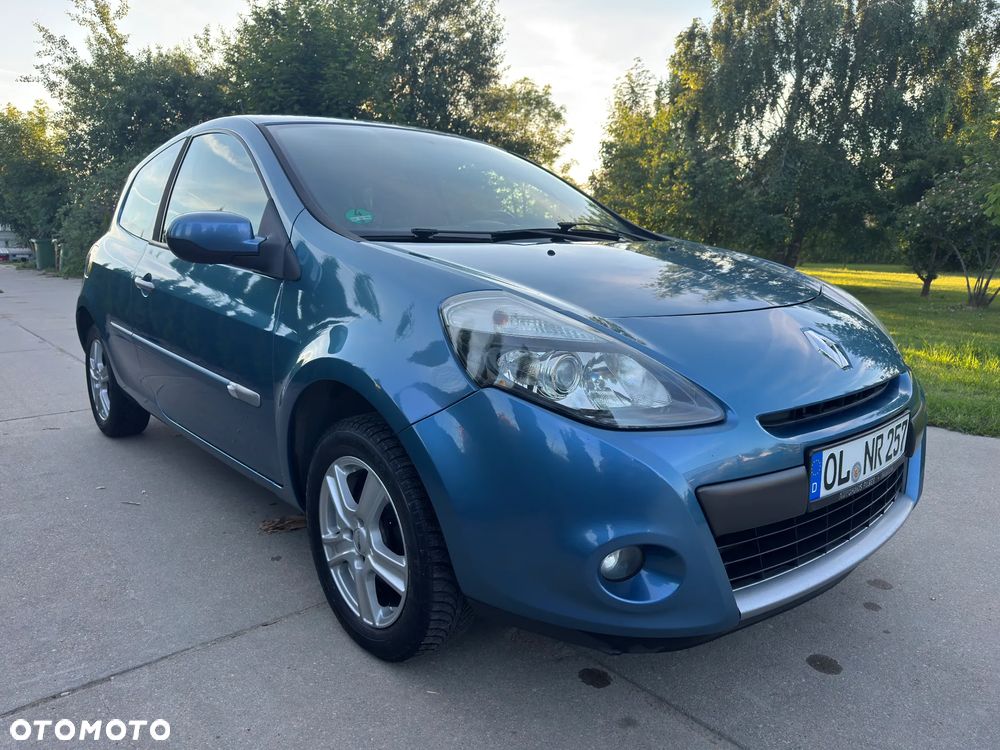 Renault Clio - 9