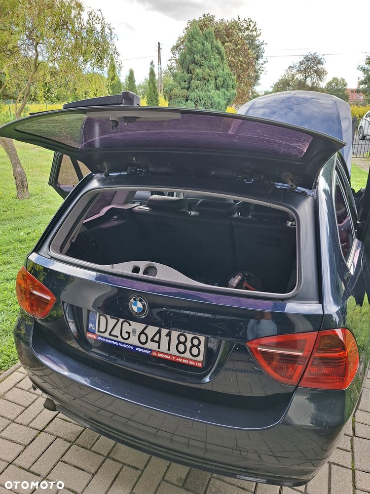 BMW Seria 3 - 12