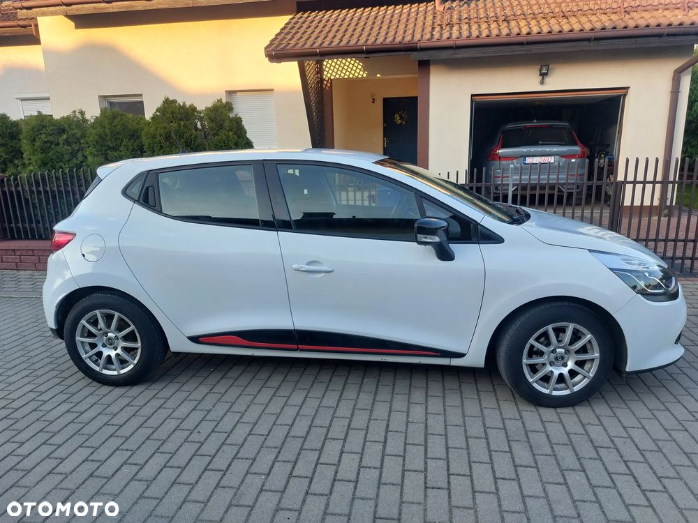 Renault Clio - 2