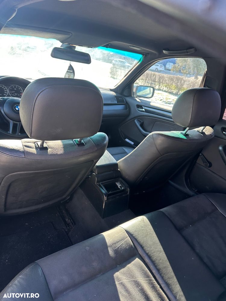 BMW Seria 3 318i - 7
