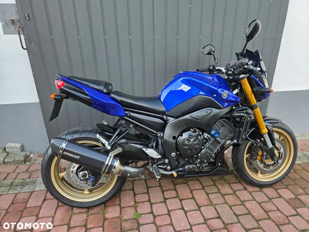 Yamaha FZ8 - 5