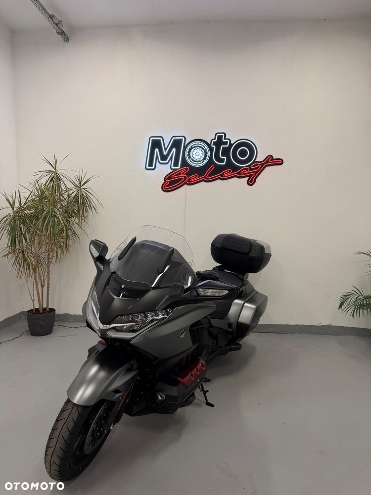Honda GL - 32