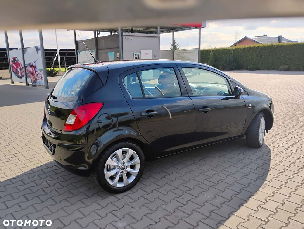 Opel Corsa - 4