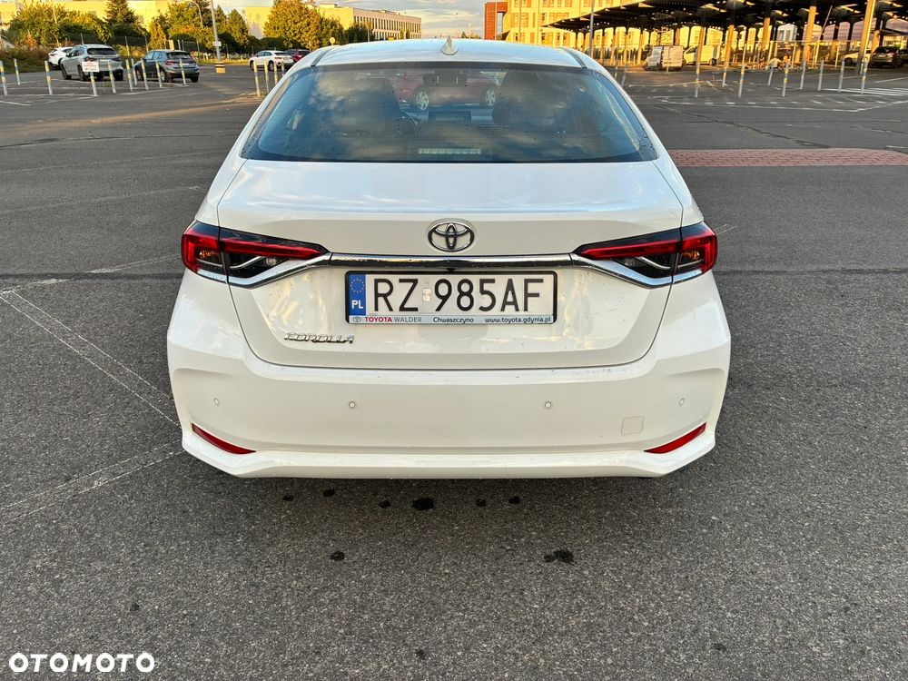 Toyota Corolla 1.6 Comfort - 6