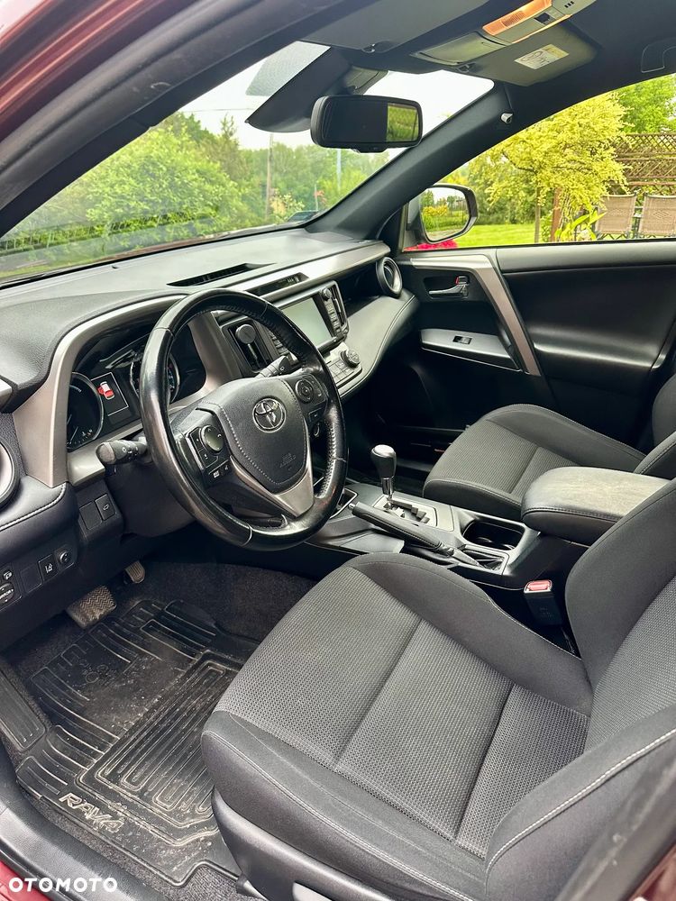 Toyota RAV4 - 12