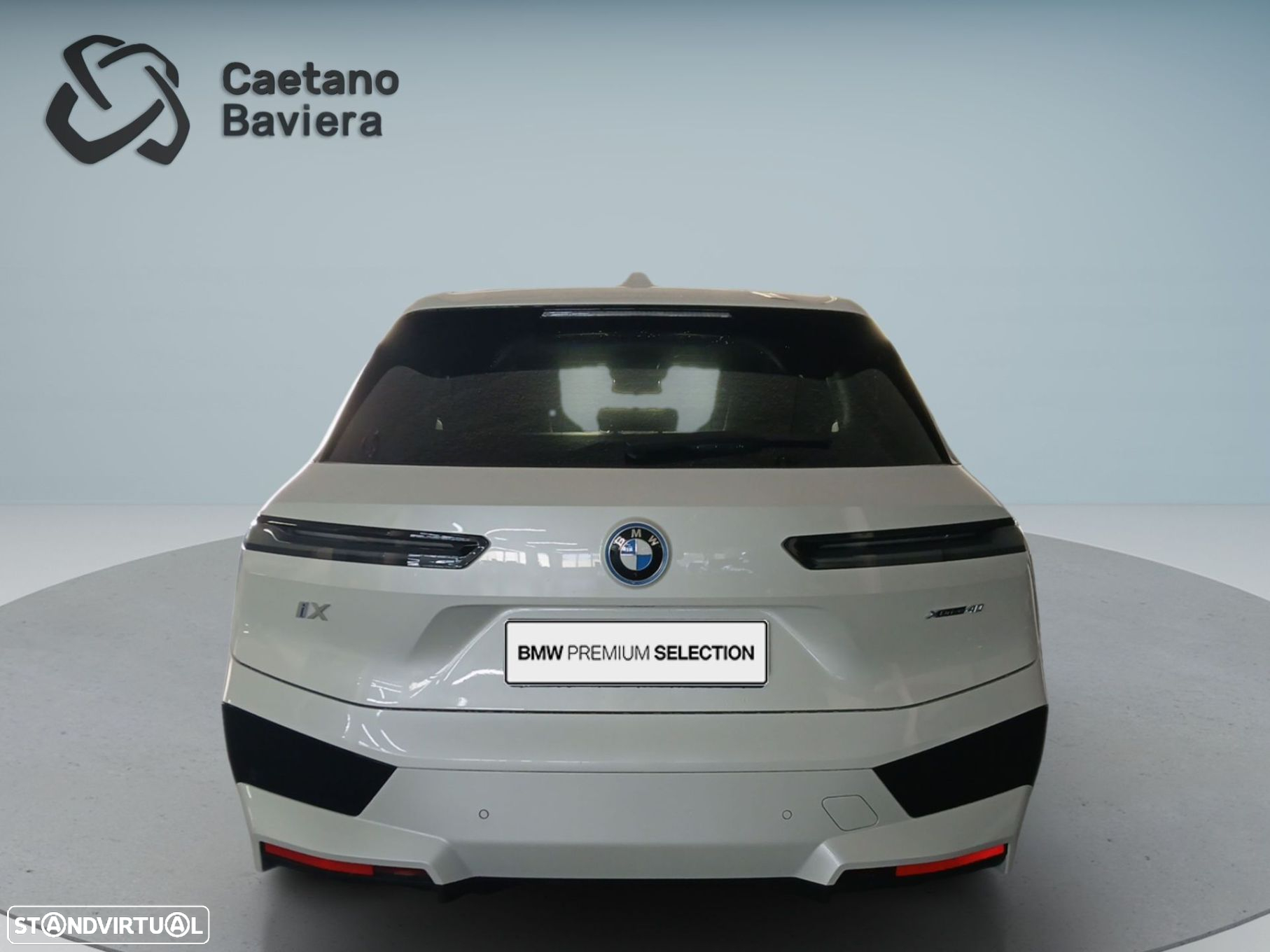 BMW ix xDrive 40 Pack Desportivo - 7