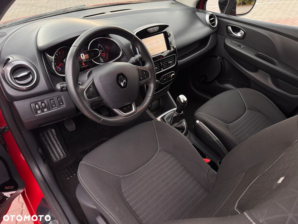 Renault Clio - 14