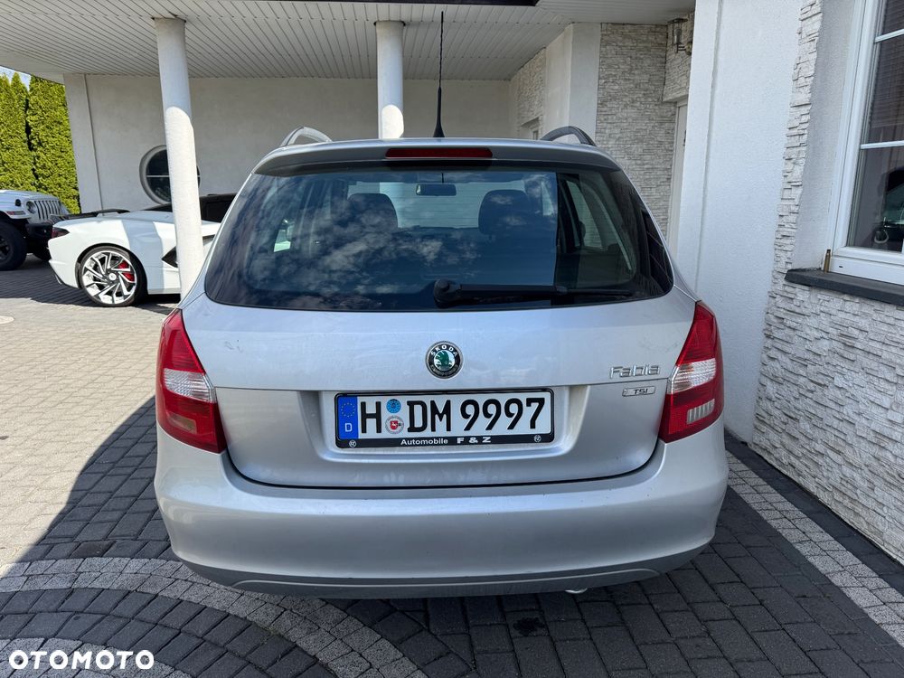 Skoda Fabia 1.2 TSI STYLE EDITION - 5